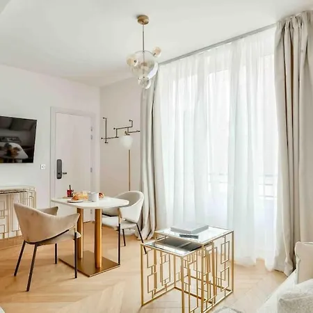 Apartment Romantic Getaway - Le Marais - With Ac Paris