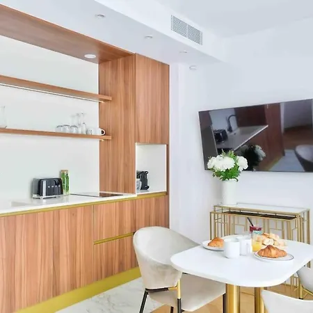 Romantic Getaway - Le Marais - With Ac Apartment *