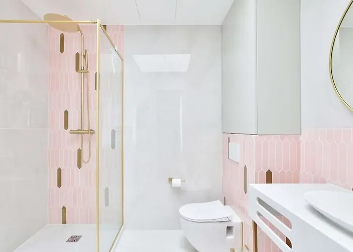 Daire Romantic Getaway - Le Marais - With Ac